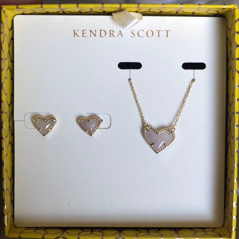Kendra Scott Necklace & Earrings